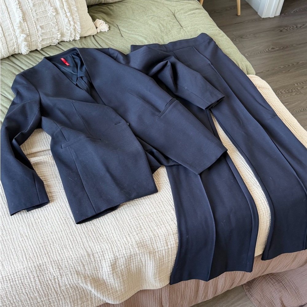 Spanx Flared Suit Pants - Picture 6 of 7